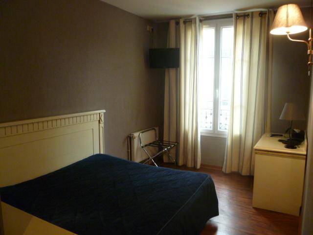 Au Limousin Hotel Levallois-Perret Kültér fotó